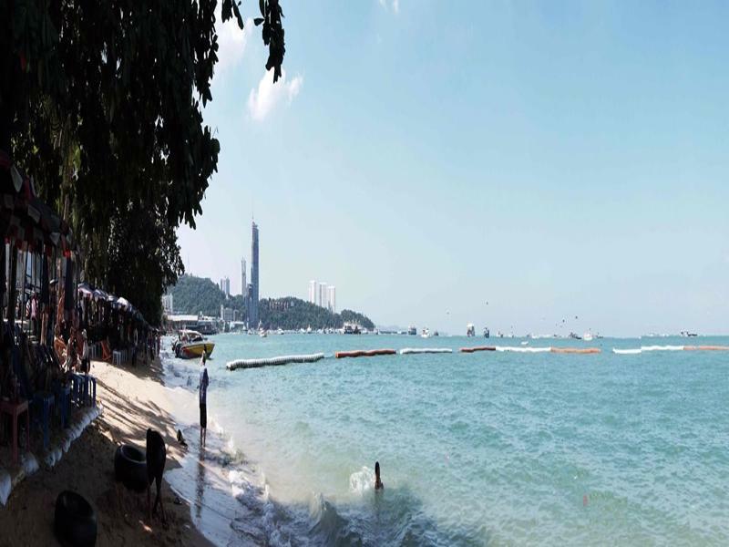 Sureena Hotel Pattaya Exterior photo